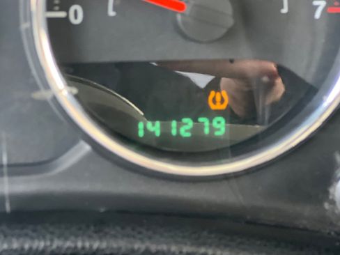 Used 2013 Jeep Wrangler Unlimited Sahara w/ Connectivity Group AWD/4WD image 23