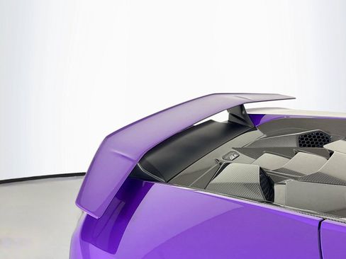 Used 2023 Lamborghini Huracan Tecnica RWD image 37