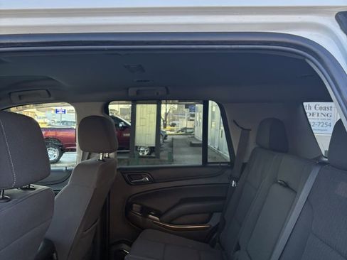 Used 2019 Chevrolet Tahoe LS w/ All-Season Package image 11