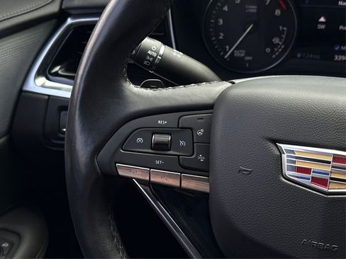 Certified 2023 Cadillac XT6 Premium Luxury w/ Technology Package FWD image 27