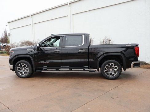 New 2026 GMC Sierra 1500 SLT w/ SLT Premium Plus Package image 2