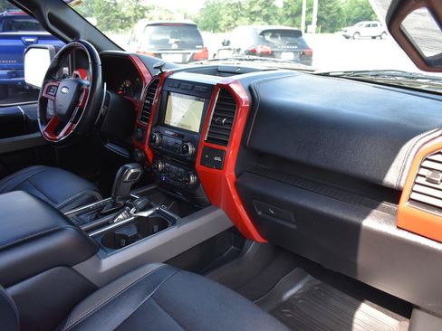 Used 2018 Ford F150 Raptor w/ Equipment Group 802A Luxury AWD/4WD image 13
