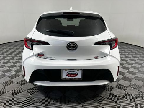 Certified 2025 Toyota Corolla SE w/ SE Package image 6
