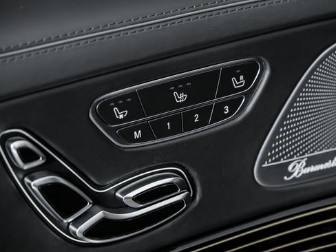 Used 2017 Mercedes-Benz Maybach S 550 4MATIC image 19