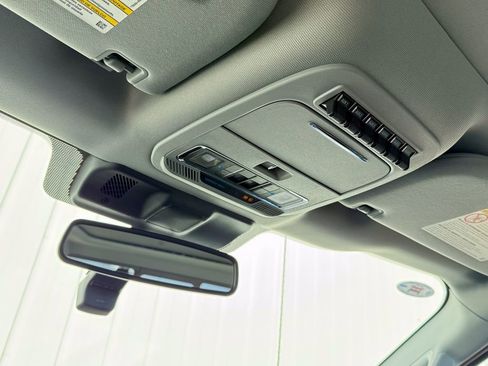 Certified 2023 Ford F350 Lariat w/ Lariat Ultimate Package image 34