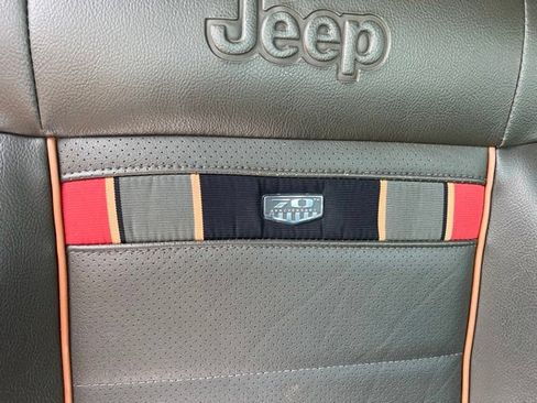 Used 2011 Jeep Wrangler Sahara w/ Connectivity Group AWD/4WD image 31