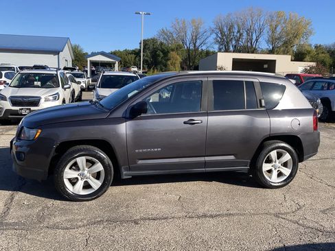 Used 2016 Jeep Compass Sport w/ Power Value Group image 3
