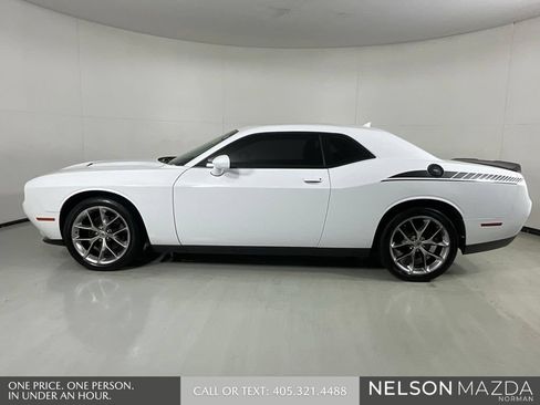 Used 2020 Dodge Challenger SXT w/ Plus Package RWD image 8