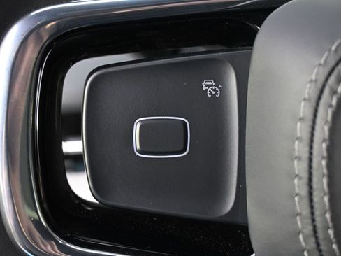 New 2026 Lincoln Navigator Reserve AWD/4WD image 30
