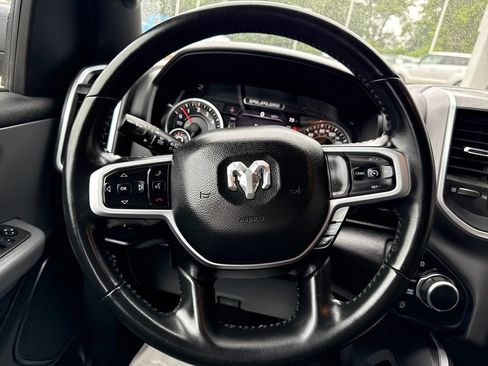 Used 2022 RAM 1500 Big Horn AWD/4WD image 14