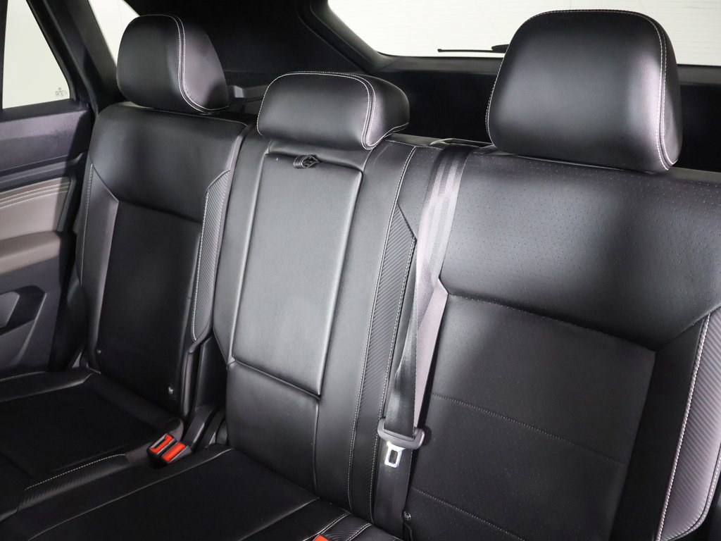Used 2023 Volkswagen Atlas Cross Sport SEL AWD/4WD image 36