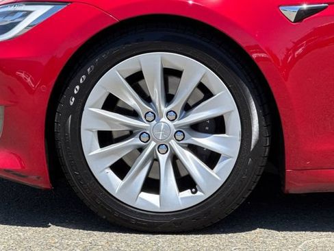 Used 2017 Tesla Model S 75D AWD/4WD image 30