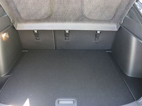 New 2025 Buick Envista Avenir image 11