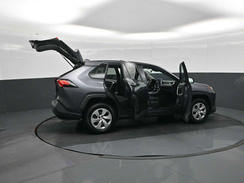 Used 2024 Toyota RAV4 LE image 28