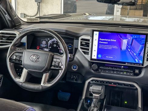 Used 2023 Toyota Tundra Platinum AWD/4WD image 12
