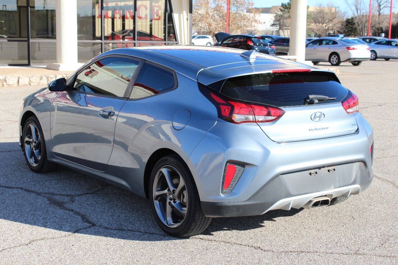 Used 2019 Hyundai Veloster 2.0 FWD image 5