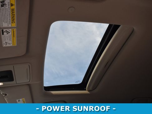 Used 2023 Honda CR-V EX-L image 19