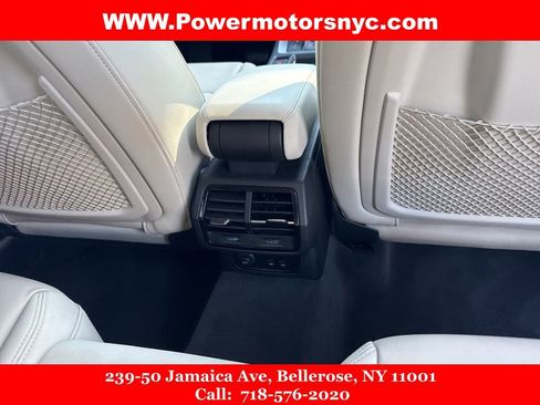 Used 2022 Audi Q3 2.0T Premium w/ Convenience Package image 21