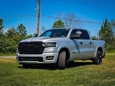 New 2026 RAM 1500 Big Horn AWD/4WD image 8