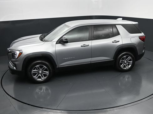 Used 2026 GMC Terrain Elevation FWD image 28