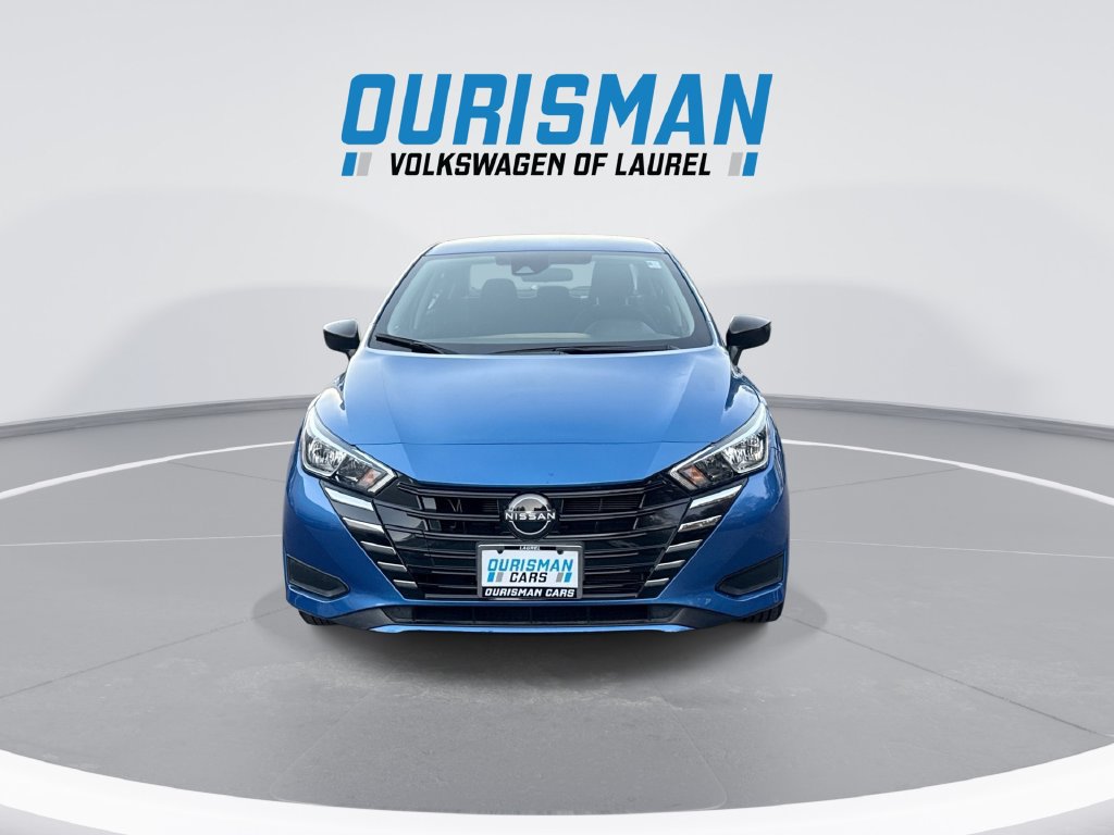 Used 2024 Nissan Versa S FWD image 3