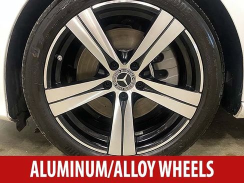 Used 2025 Mercedes-Benz C 300 4MATIC Sedan image 8