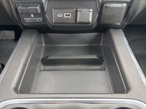 Used 2020 Chevrolet Silverado 1500 RST image 23