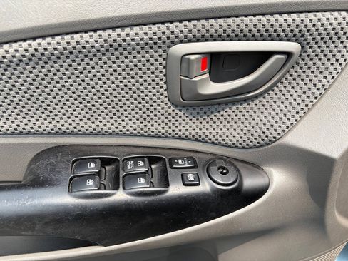 Used 2009 Hyundai Tucson SE FWD image 13