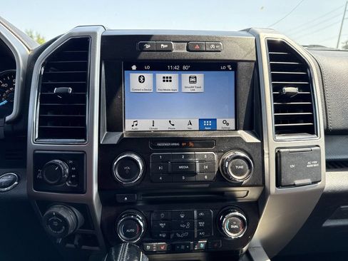 Used 2018 Ford F150 Lariat AWD/4WD image 19