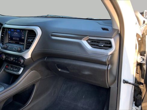 Used 2020 GMC Acadia SLT w/ Premium Package FWD image 19