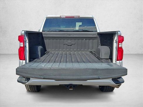 Used 2019 Chevrolet Silverado 1500 Custom w/ Trailering Package RWD image 10