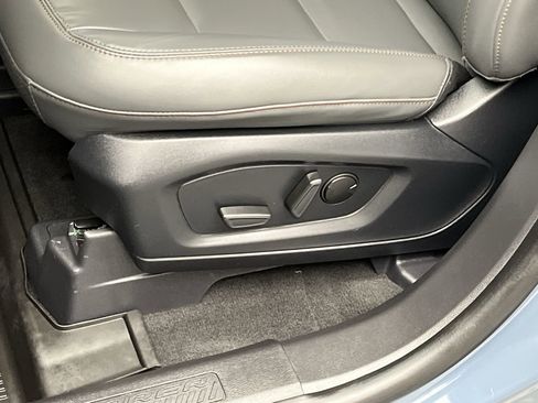 New 2026 Ford Explorer Active w/ Active Comfort Package image 11