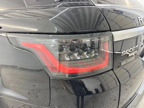 Used 2018 Land Rover Range Rover Sport HSE AWD/4WD image 33