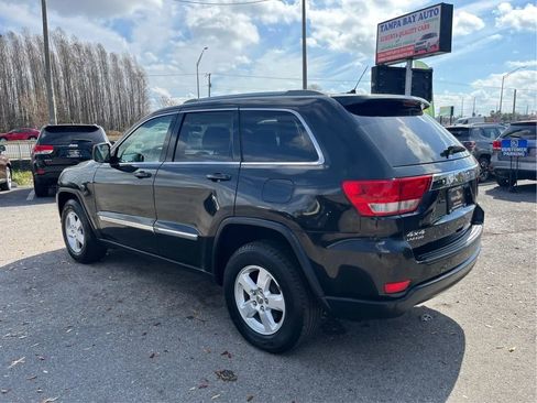 Used 2012 Jeep Grand Cherokee Laredo w/ Laredo E Group AWD/4WD image 7