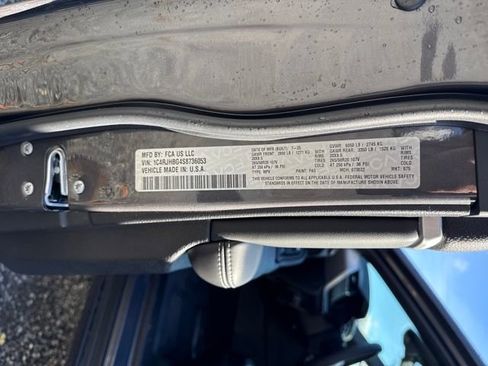 New 2025 Jeep Grand Cherokee Limited w/ Black Appearance Package image 16