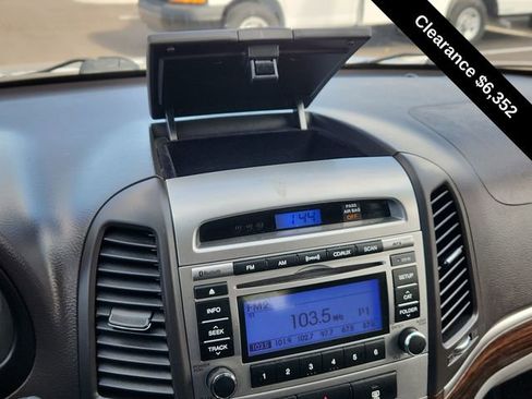 Used 2010 Hyundai Santa Fe GLS image 35