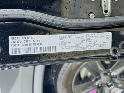 Used 2022 Jeep Compass Latitude w/ Sun and Sound Group image 36