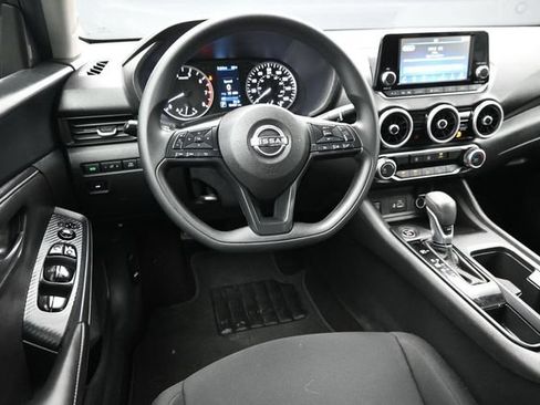 Used 2024 Nissan Sentra S w/ Lighting Package FWD image 11