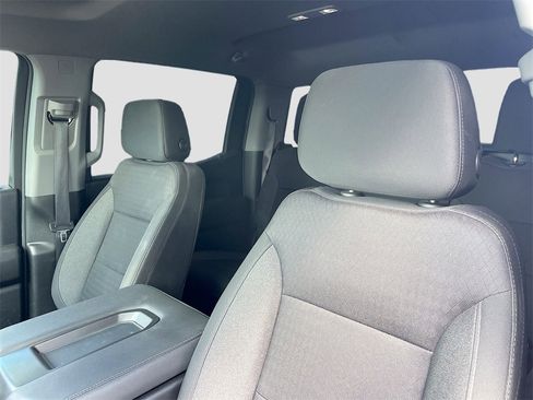 Used 2023 Chevrolet Silverado 1500 Custom image 12