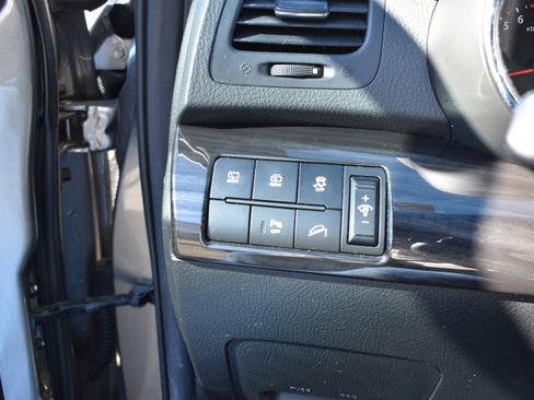 Used 2013 Kia Sorento SX w/ SX Premium Pkg image 18