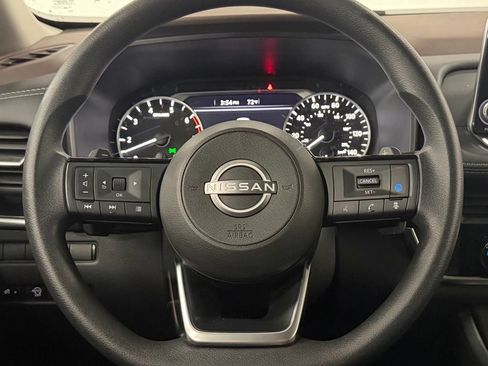 Used 2023 Nissan Rogue SV AWD/4WD image 16