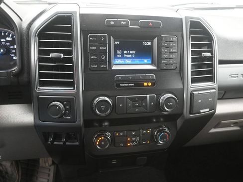 Used 2019 Ford F250 XLT AWD/4WD image 30