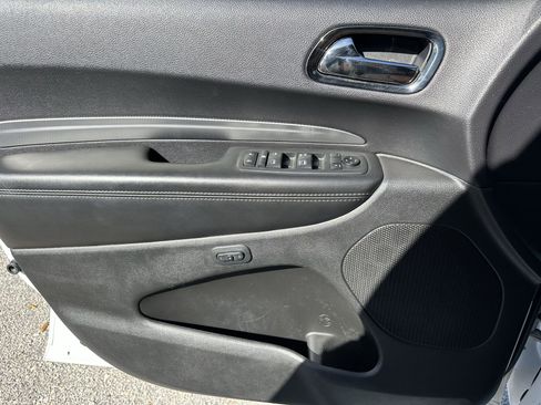 Used 2019 Dodge Durango GT image 23