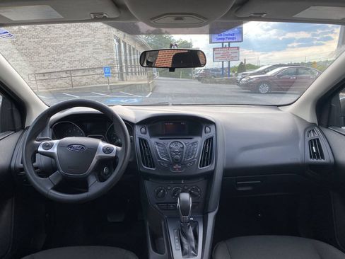 Used 2014 Ford Focus S FWD image 23