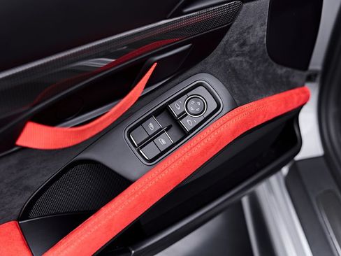 Used 2019 Porsche 911 GT2 RS RWD image 51