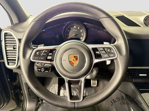 Used 2021 Porsche Cayenne S w/ Premium Package AWD/4WD image 12