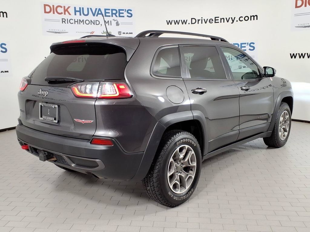 Used 2022 Jeep Cherokee Trailhawk w/ Comfort/Convenience Group AWD/4WD image 4