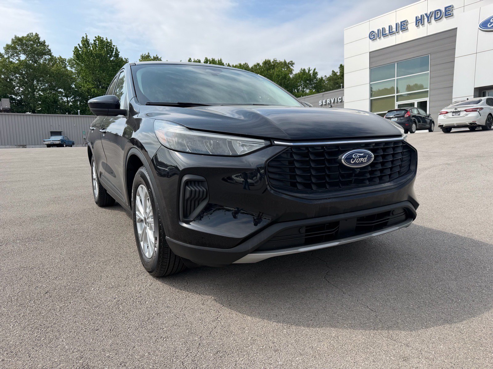 Used 2024 Ford Escape Active w/ Tech Pack #2 FWD image 4