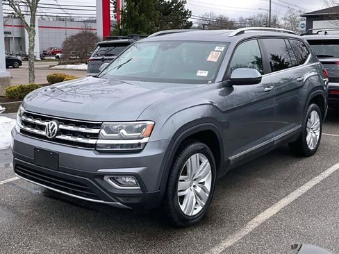Used 2019 Volkswagen Atlas SEL image 3