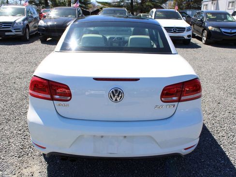 Used 2015 Volkswagen Eos Komfort image 16